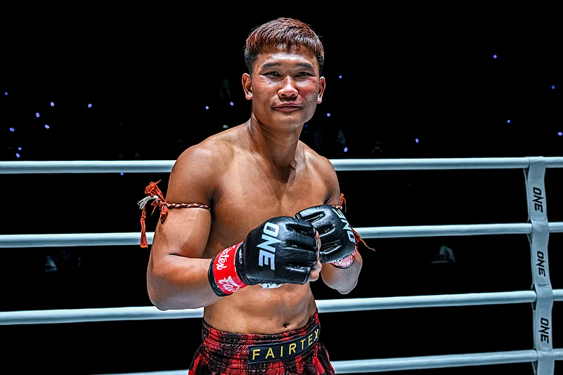 Kulabdam Sor Jor Piek Uthai