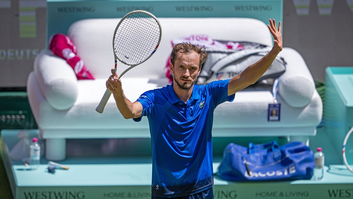 File : Daniil Medvedev at the Halle Open 2025.