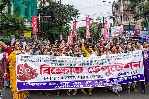 WB State Rural Livelihoods Mission workers protest