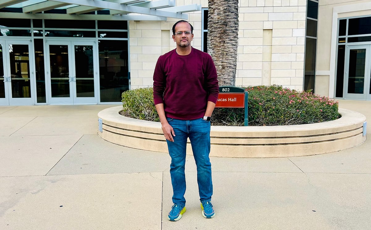 Bridging AI And Cloud: Prabu Arjunan Role In Enterprise-Optimized GenAI Solutions