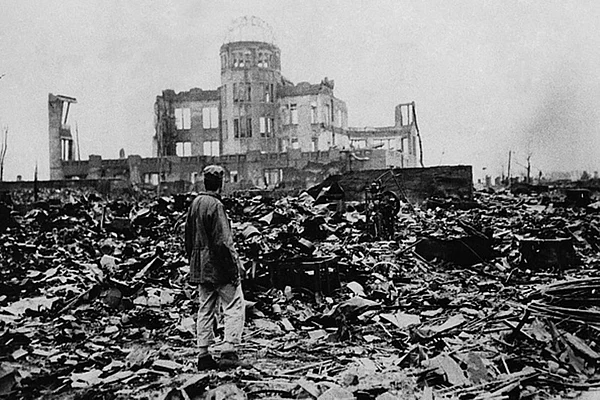 Photo: Getty Images : Hiroshima after Nuclear Bomb Code Named 'Little Boy' was dropped
