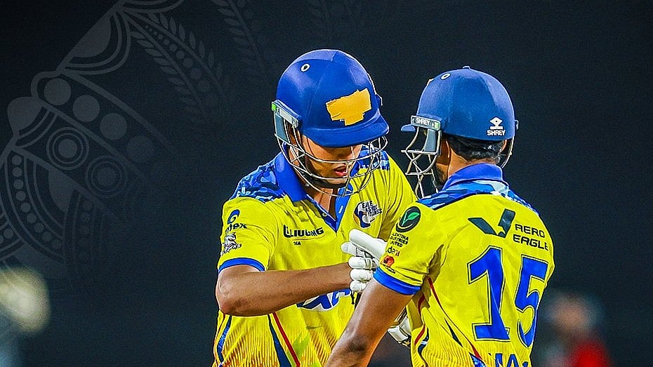 Photo: X | MPLT20Tournament : Eagle Nashik Titans vs Raigad Royals, final of the MPL 2025.