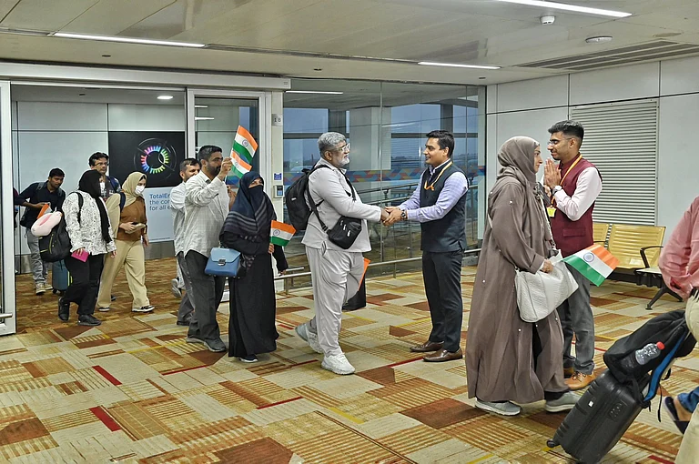 Indian nationals evacuated from Mashhad amid ongoing conflict - X/@MEAIndia