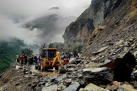 Highway blocked near Bhanerpani in Chamoli