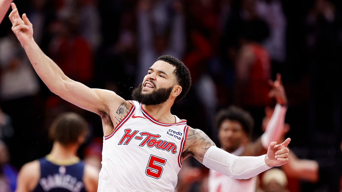 Houston Rockets guard Fred VanVleet celebrates vs. the New Orleans Pelicans on Nov. 10, 2023.
