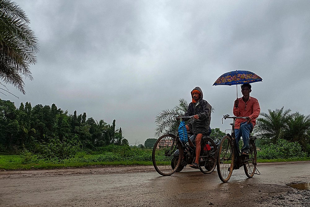 | Photo: PTI : Rain in Jagdalpur