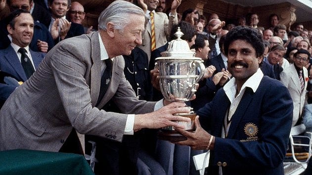 X/ICC : On This Day In 1983: Kapil Dev recieving 1983 World Cup trophy