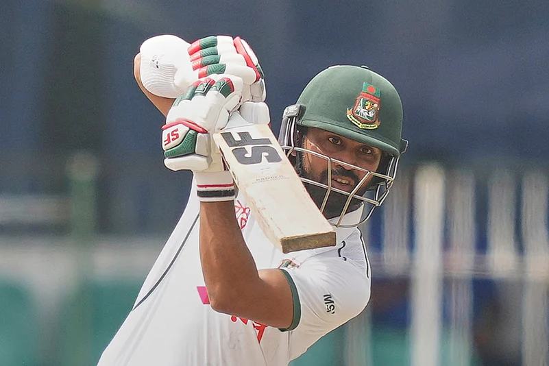 Sri Lanka Vs Bangladesh, 2nd Test Cricket Day 1 in Colombo_Shadman Islam