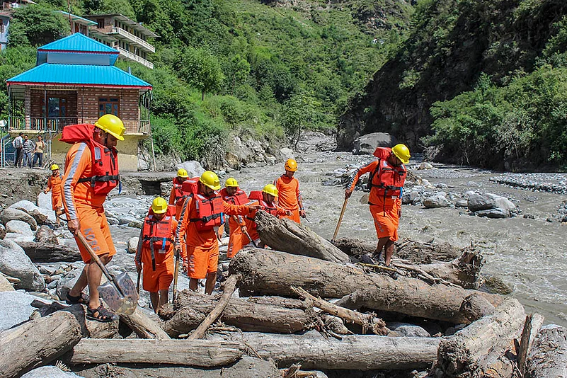 Himachal Pradesh Weather; Flash floods after cloudburst in Sainj vally of Kullu_8