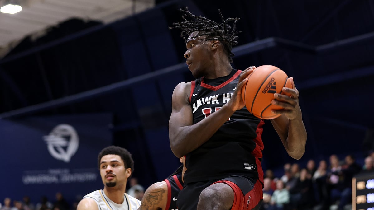 Rasheer Fleming in action for the Saint Joseph's Hawks.
