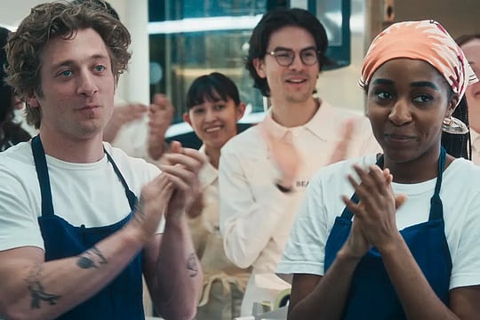 The Bear Season 4 Review: Jeremy Allen White-Ayo Edebiri Culinary Drama Hits A Dead End