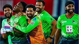 X/MLCSeattleOrcas : Seattle Orcas vs MI New York, MLC 2025: Orcas players celebrate after win.