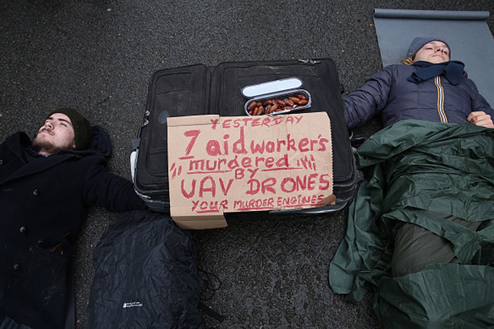 | Photo: Martin Pope/SOPA Images/LightRocket via Getty Images : Gaza Aid seekers killed by IDF