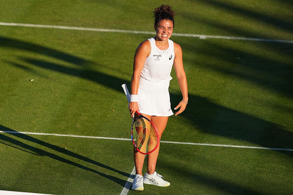 | Photo: AP/Kirsty Wigglesworth : Wimbledon Tennis: Jasmine Paolini vs Anastasija Sevastova