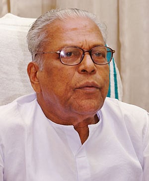 File Photo  : Former Kerala Chief Minister VS Achuthanandan passes away on July  21, 2025.