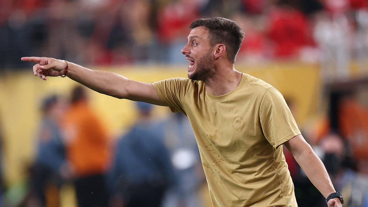 Porto have parted company with Martin Anselmi.