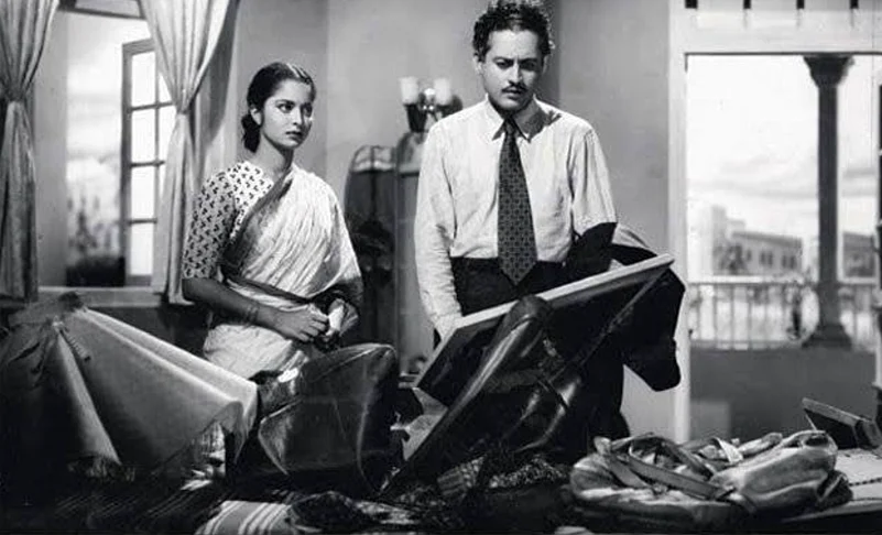 Kaagaz Ke Phool Still