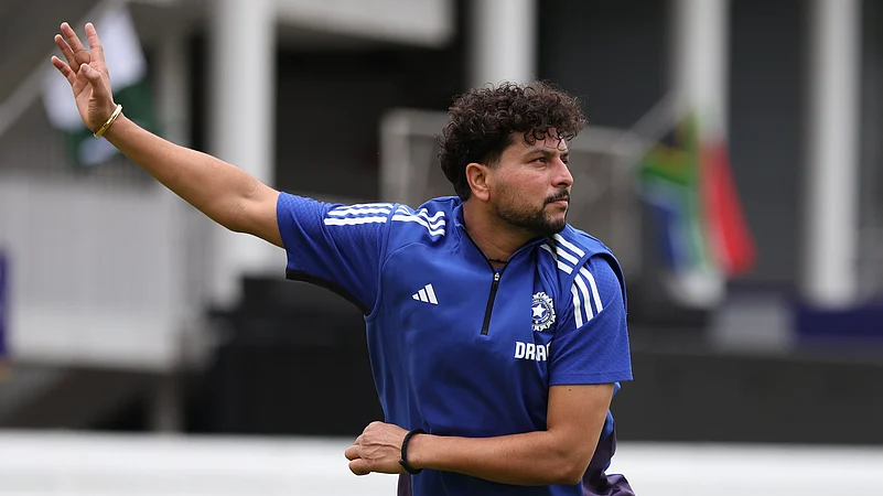 India Vs England 2nd Test: Why Has Been Kuldeep Ignored?