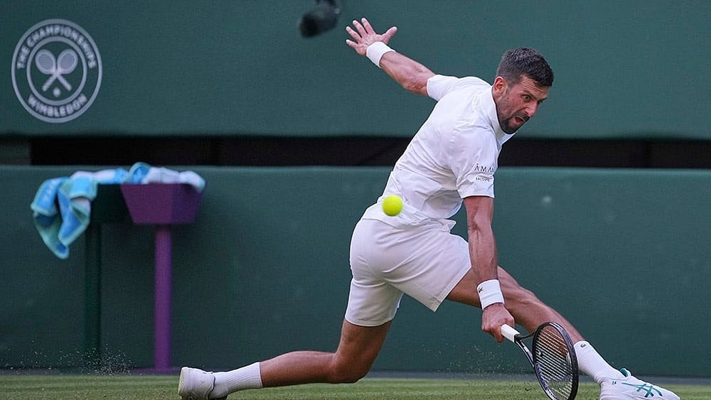 | Photo: AP/Kin Cheung : Wimbledon 2025: Novak Djokovic vs Alexandre Muller