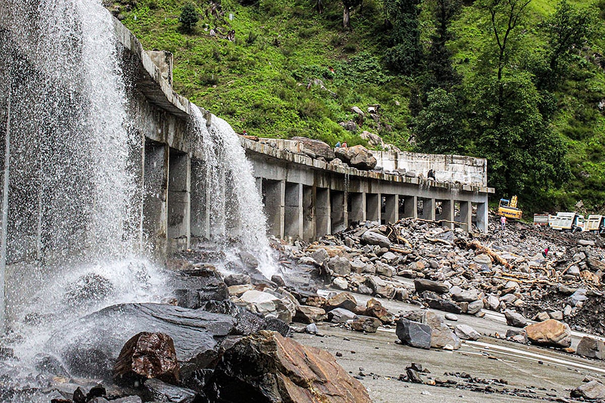 Landslide in Solang Valley