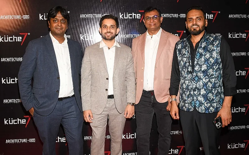 Nakul Kanchhal, Dheeraj Gehani, Hitesh Sakariya and Naeem Chauhan