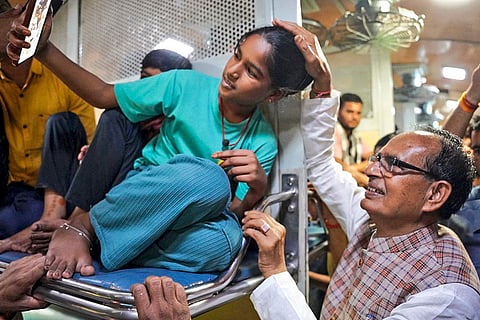 Shivraj Singh Chouhan travels via train