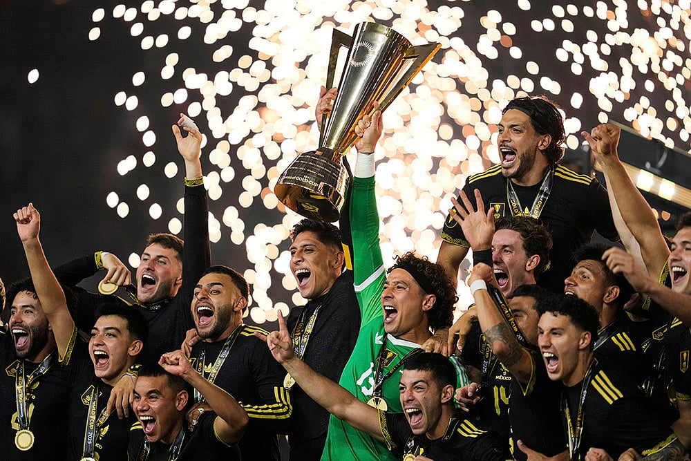 | Photo: AP/Ashley Landis : CONCACAF Gold Cup Final 2025: United States vs Mexico