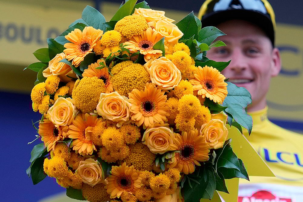 | Photo: AP/Mosa'ab Elshamy : Tour de France cycling 2025: Second stage race