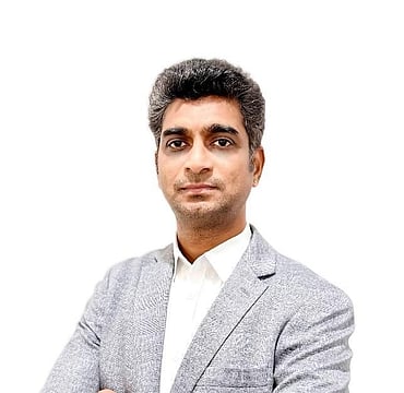 Sreenivasa Sola: Contribution To Enterprise Transformation Through Strategy, Innovation, And Global Technology