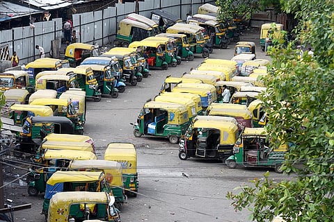 Auto and e-rickshaw drivers protest in Patna
