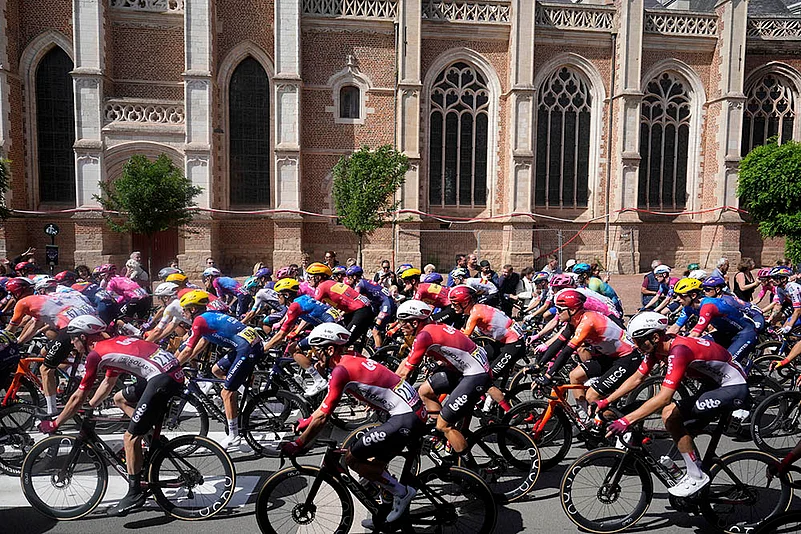 Third stage of the Tour de France 2025 cycling race photos_4