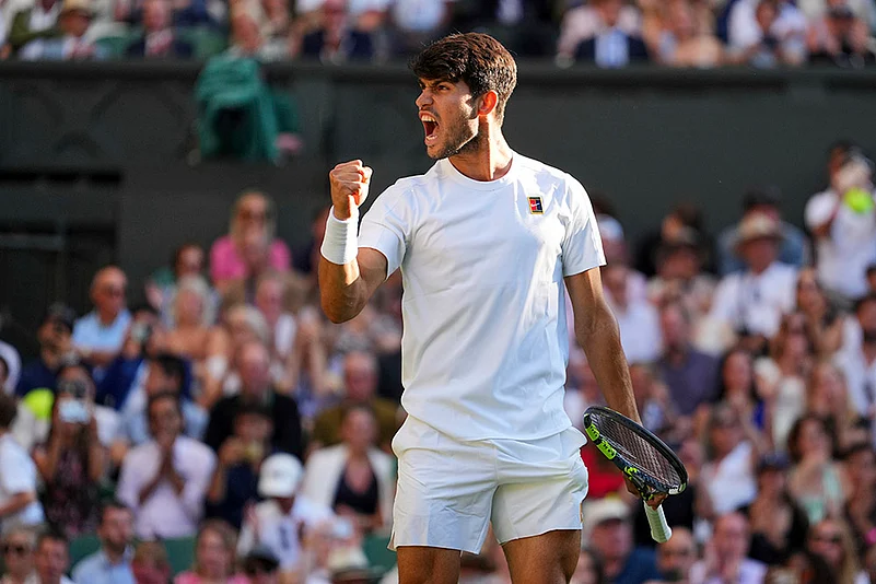 Britain tennis Wimbledon 2025 quarterfinal match Carlos Alcaraz Vs Cameron Norrie in London_2