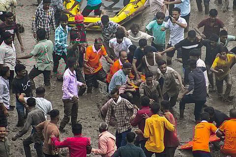 Vehicles Plunge Into River After Bridge Collapse In Vadodara