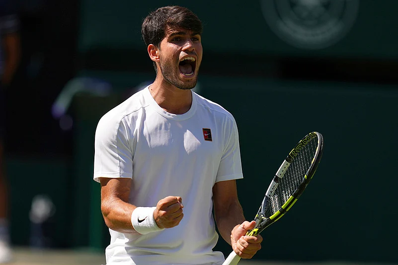 Wimbledon Tennis 2025 mens semifinal match Carlos Alcaraz Vs Taylor Fritz_ 8