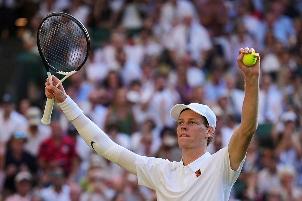 | Photo: AP/Kin Cheung : Wimbledon Tennis 2025 Men's Semifinal: Novak Djorkovic vs Jannik Sinner