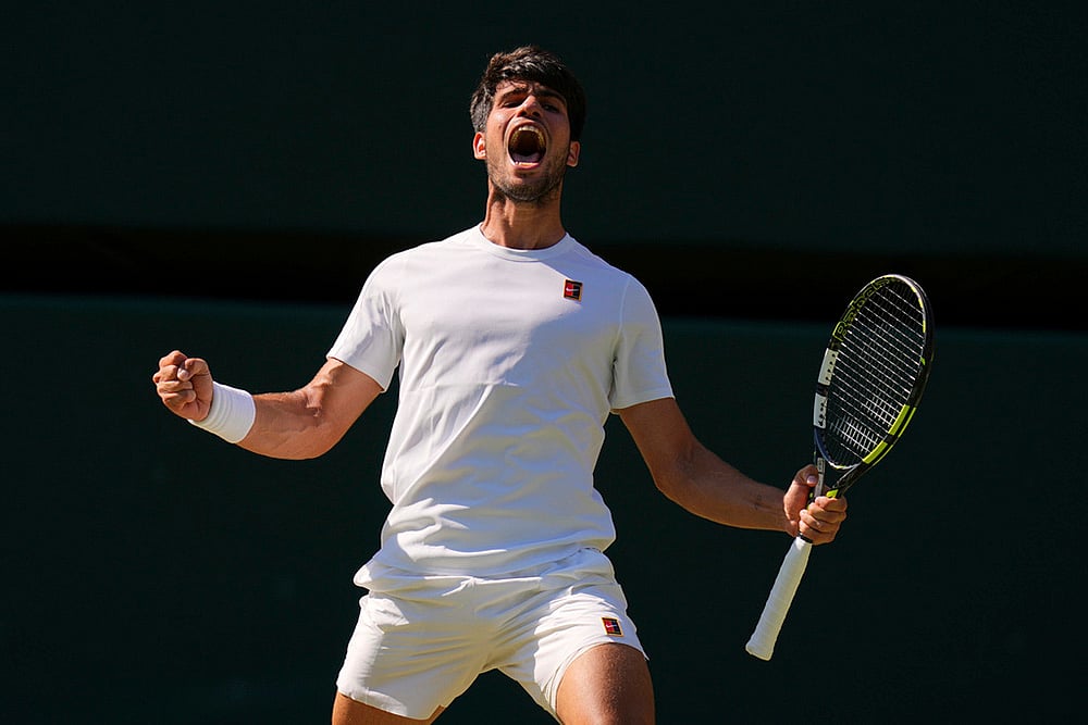 | Photo: AP/Kirsty Wigglesworth : Wimbledon Tennis 2025 Men's Semifinal: Carlos Alcaraz Vs Taylor Fritz 