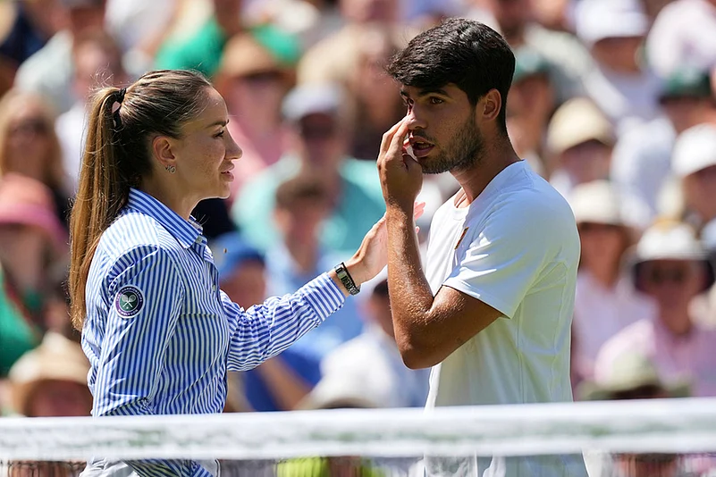 Wimbledon Tennis 2025 mens semifinal match Carlos Alcaraz Vs Taylor Fritz_ 4
