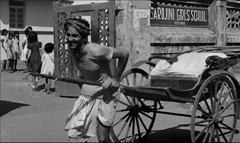 A still from Do Bigha Zamin