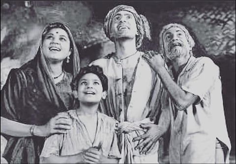 A still from Do Bigha Zamin