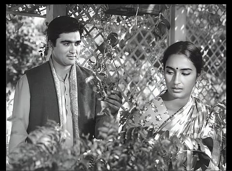 Sunil Dutt and Nutan in Sujata