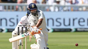 AP Photo/Richard Pelham : India's Rishabh Pant plays a shot during the third cricket test match between England and India at Lord's cricket ground in London.