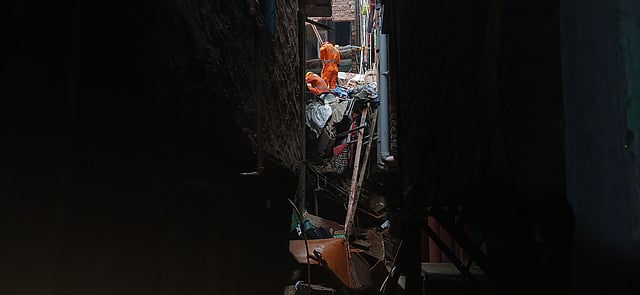 Delhi Building Collapse: Neighbours Blame MCD's Neglect; 'Miracle Our Houses Stand' 