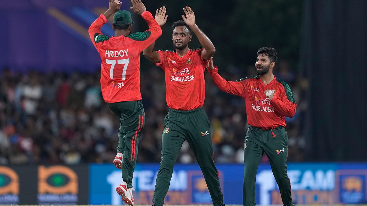 | Photo: AP/Eranga Jayawardena : SL Vs BAN LIVE Cricket Score, 2nd T20I: Bangladesh's Shoriful Islam celebrates the dismissal of Sri Lanka's Kusal Perera during the second Twenty20 cricket match between Sri Lanka and Bangladesh in Dambulla, Sri Lanka, Sunday, July 13, 2025.