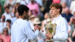 Jannik Sinner and Carlos Alcaraz at the Wimbledon final