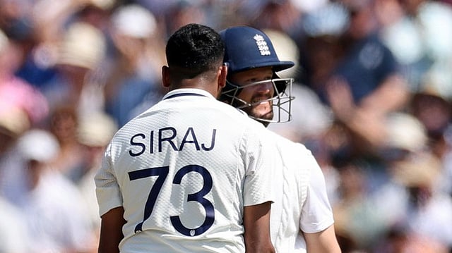 IND Vs ENG 3rd Test: Siraj Roars Into Duckett's Face After First Wicket Of Day 4 - Watch