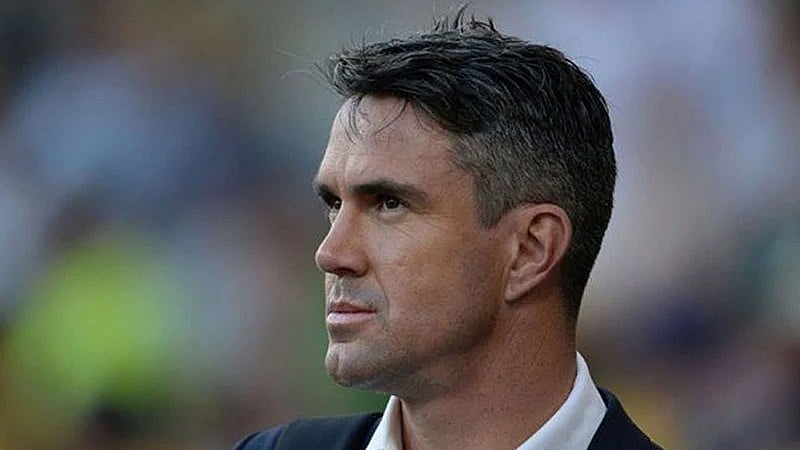File : Kevin Pietersen frequently opines on cricket and football, among other things.