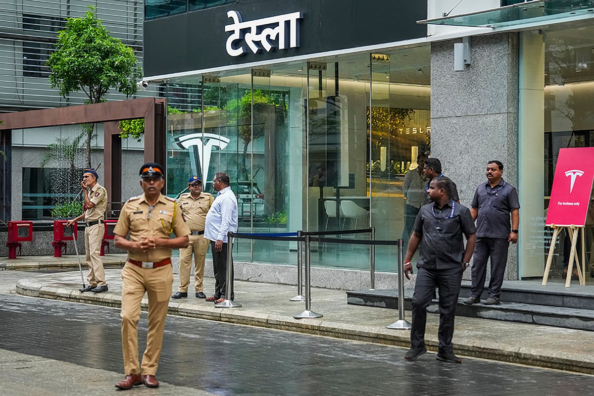 Tesla makes India debut with 1st store in Mumbai