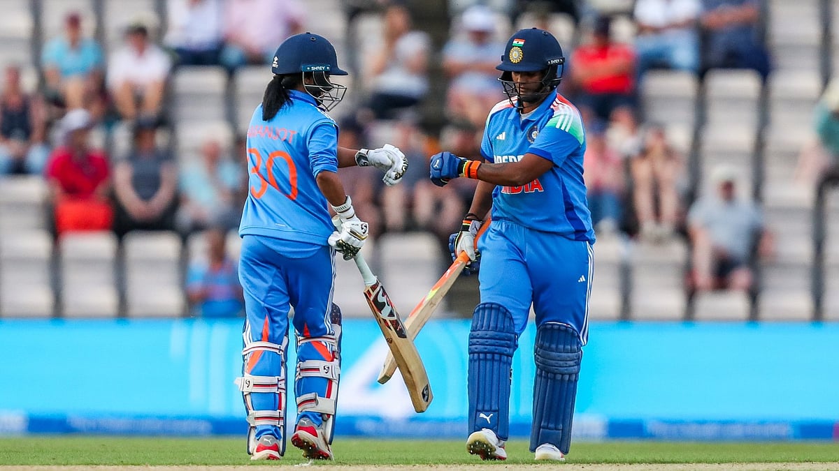 | Photo: X/BCCIWomen : India Women vs England Women 1st ODI: India's Deepti Sharma and Amanjot Kaur celebrate their win.