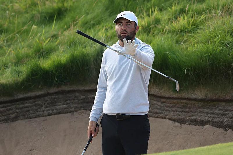 2025 British Open Golf Championship practice round photos: Scottie Scheffler of the US