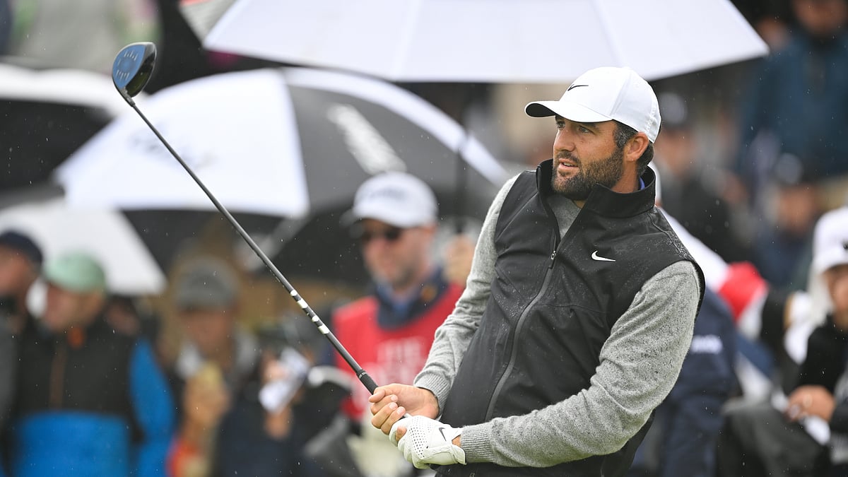 File : Scottie Scheffler at The Open Championship 2025.